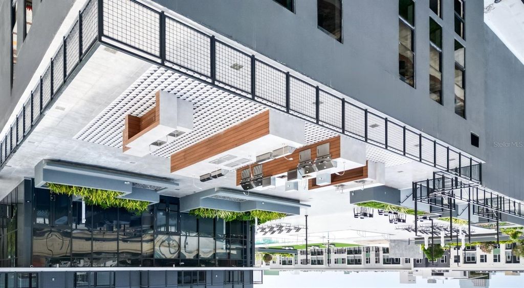 Photo of 434 N Orange Avenue, Orlando, FL 32801 (MLS # O6370768)