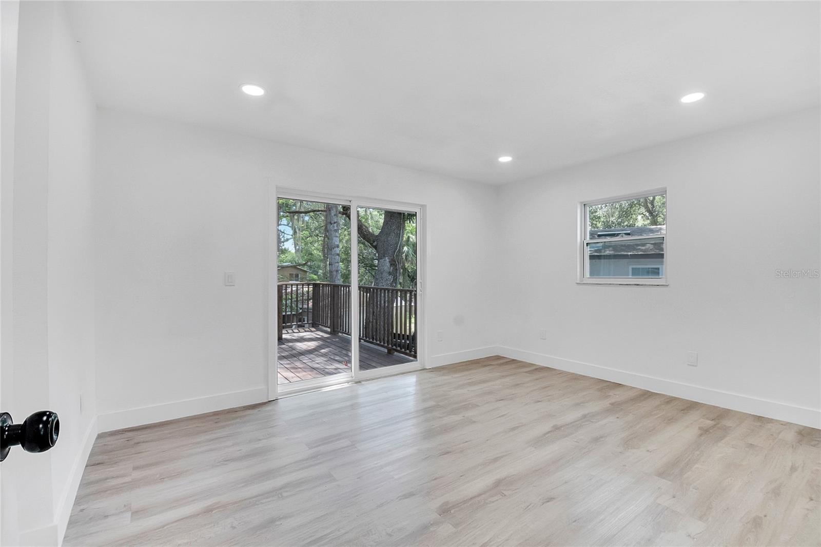 SPRING OAKS UNIT 3 PB 17 PG 76 - Residential