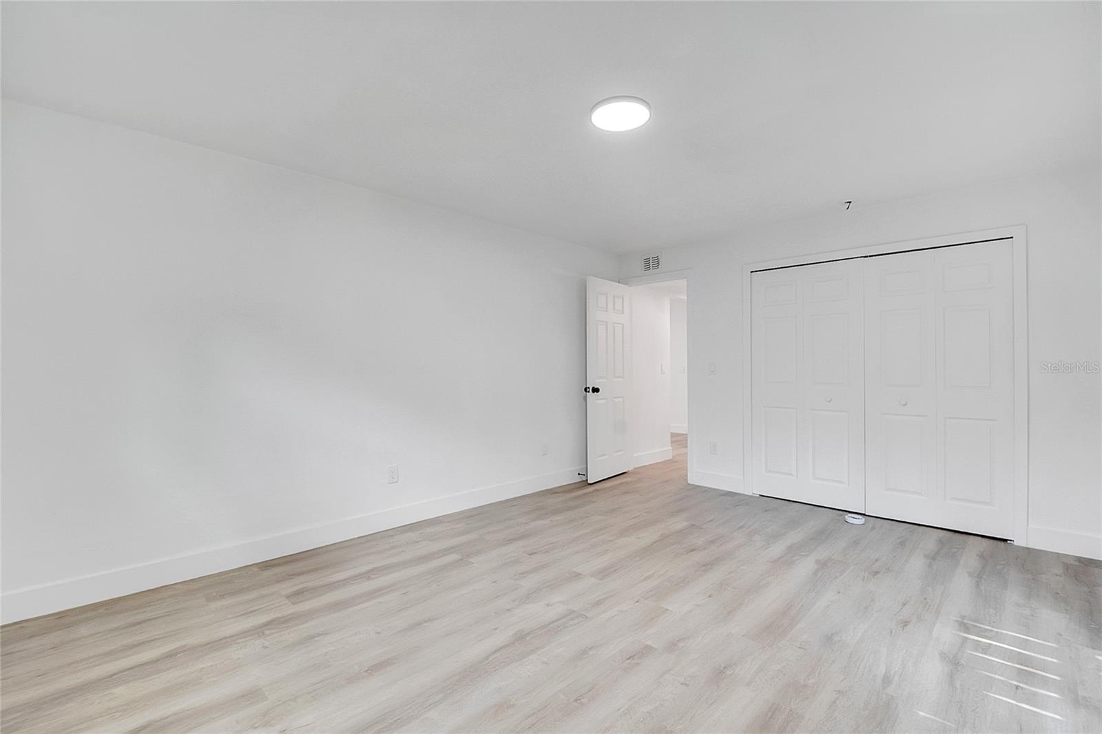 SPRING OAKS UNIT 3 PB 17 PG 76 - Residential