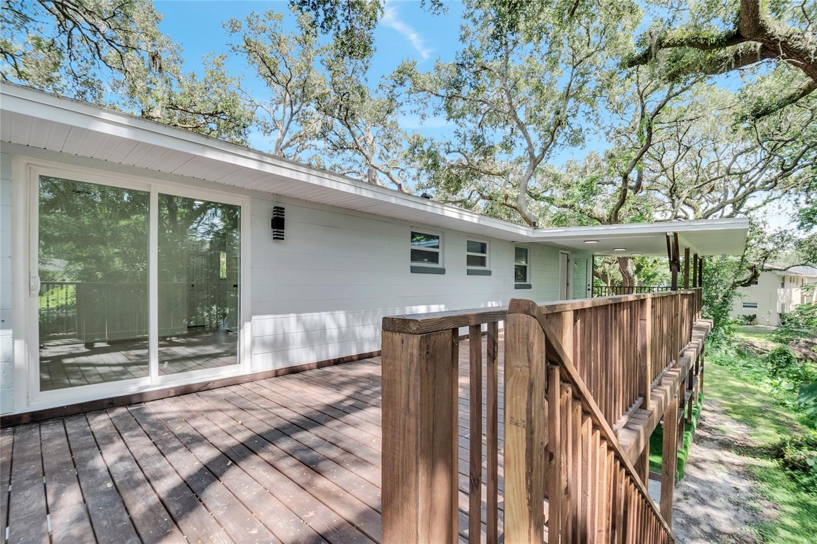 SPRING OAKS UNIT 3 PB 17 PG 76 - Residential