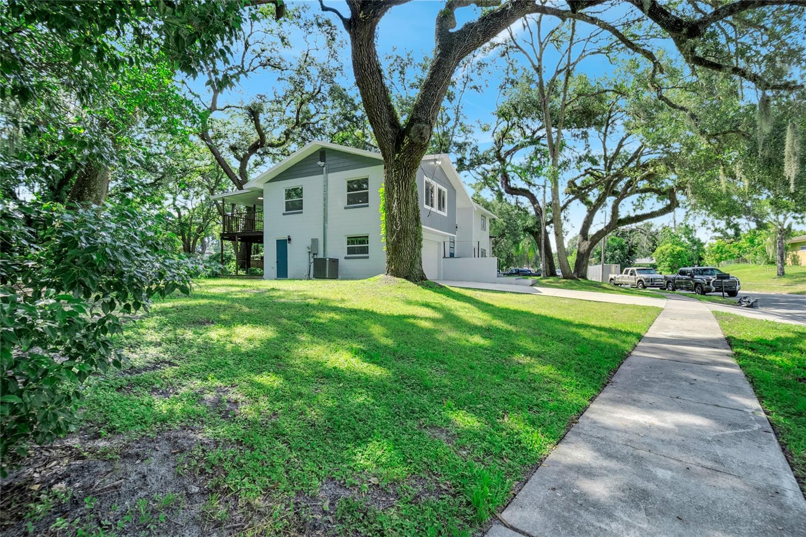SPRING OAKS UNIT 3 PB 17 PG 76 - Residential