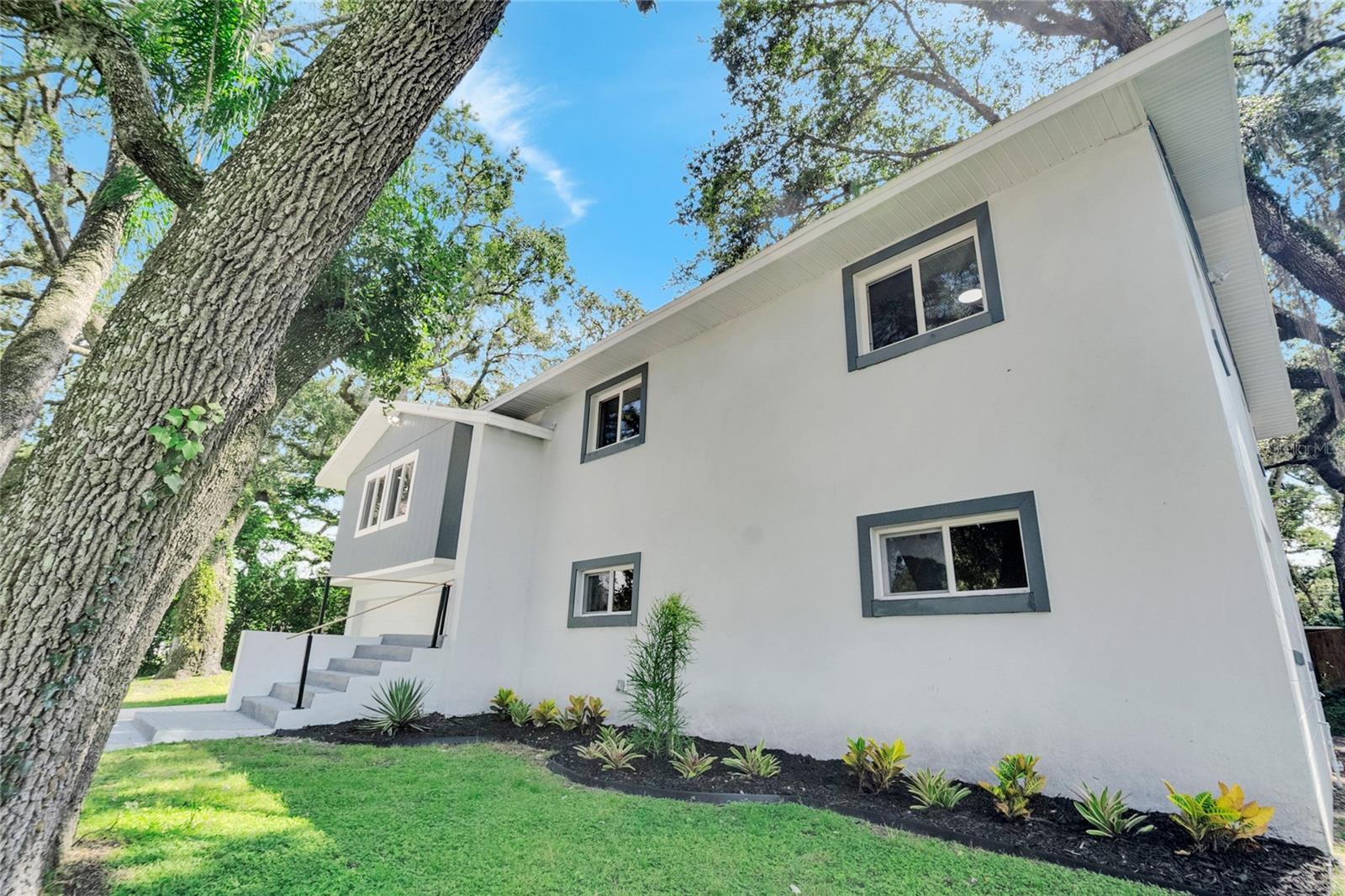 719 LITTLE WEKIVA CIRCLE