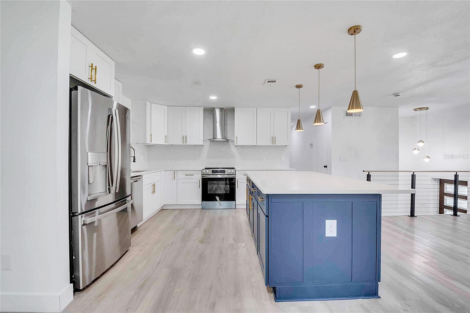 SPRING OAKS UNIT 3 PB 17 PG 76 - Residential
