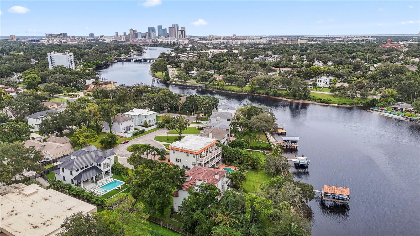 RIVERWOODS SUB - Residential
