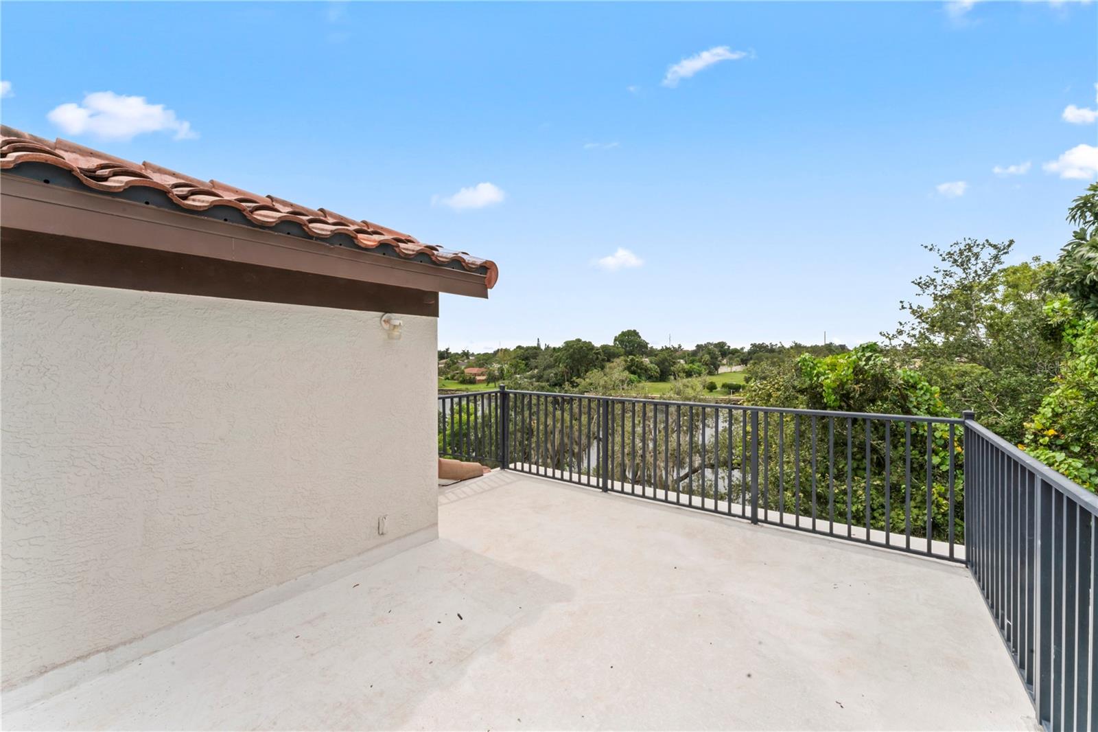 RIVERWOODS SUB - Residential