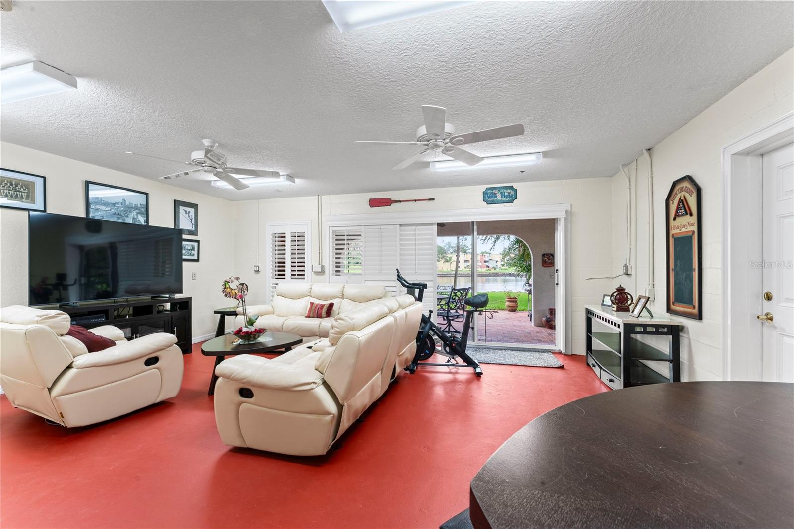 RIVERWOODS SUB - Residential