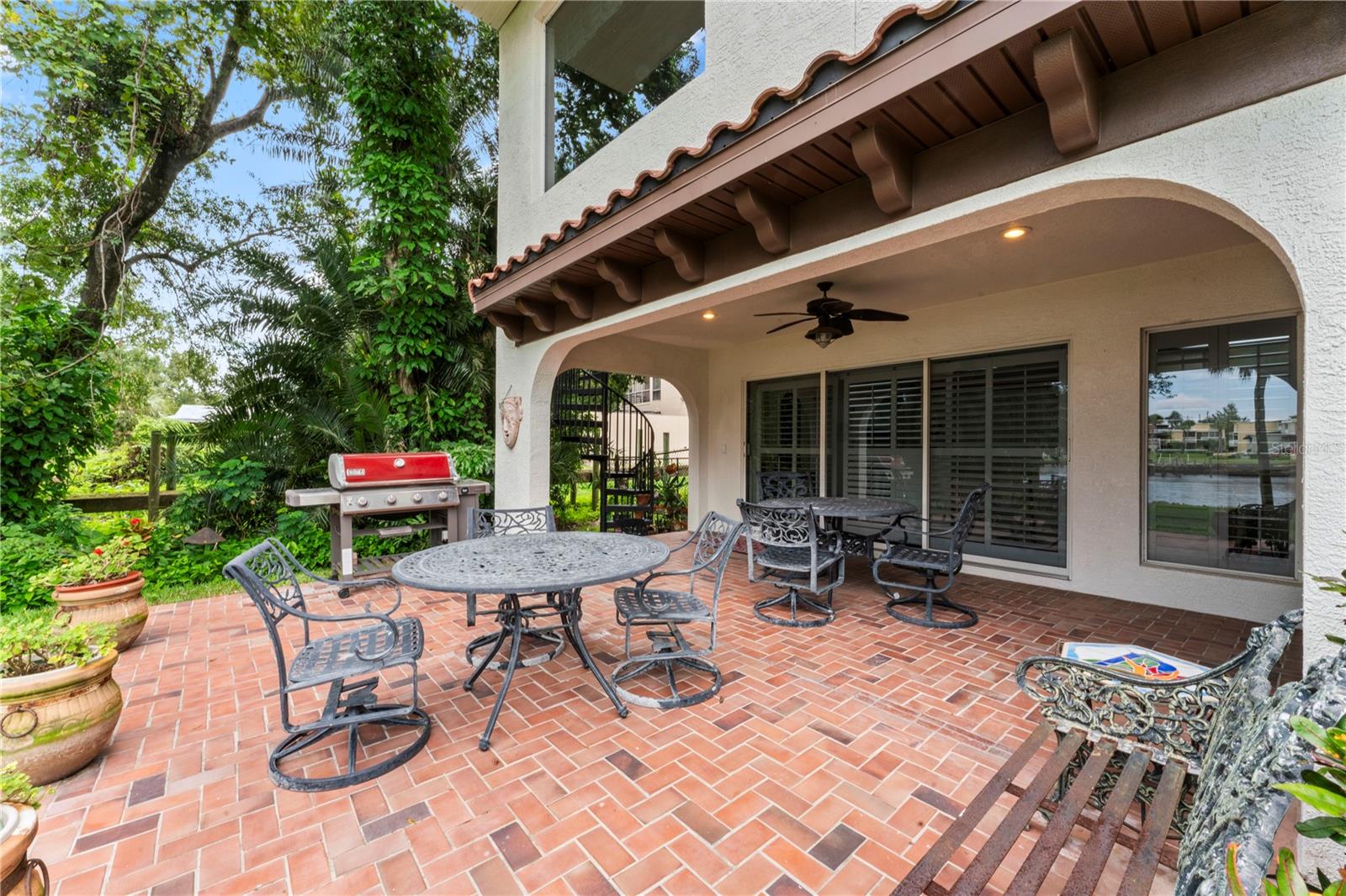 RIVERWOODS SUB - Residential