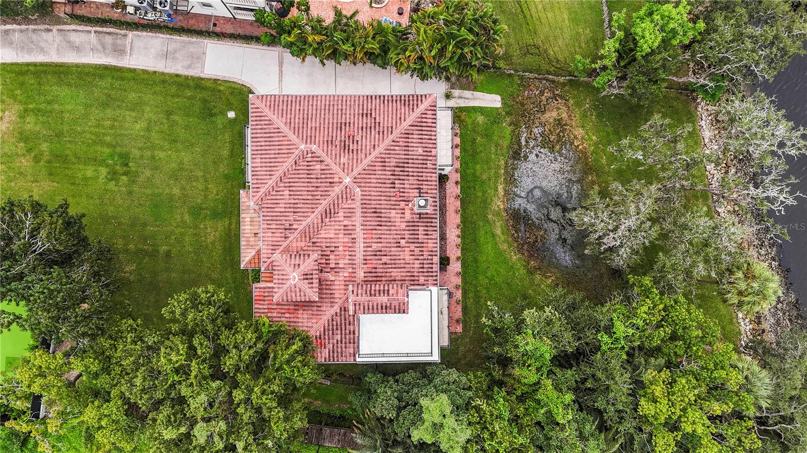 RIVERWOODS SUB - Residential