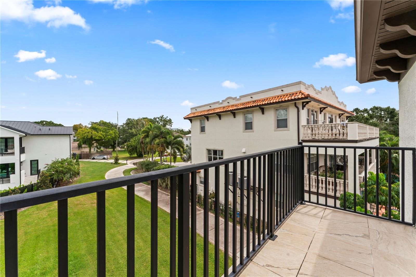 RIVERWOODS SUB - Residential