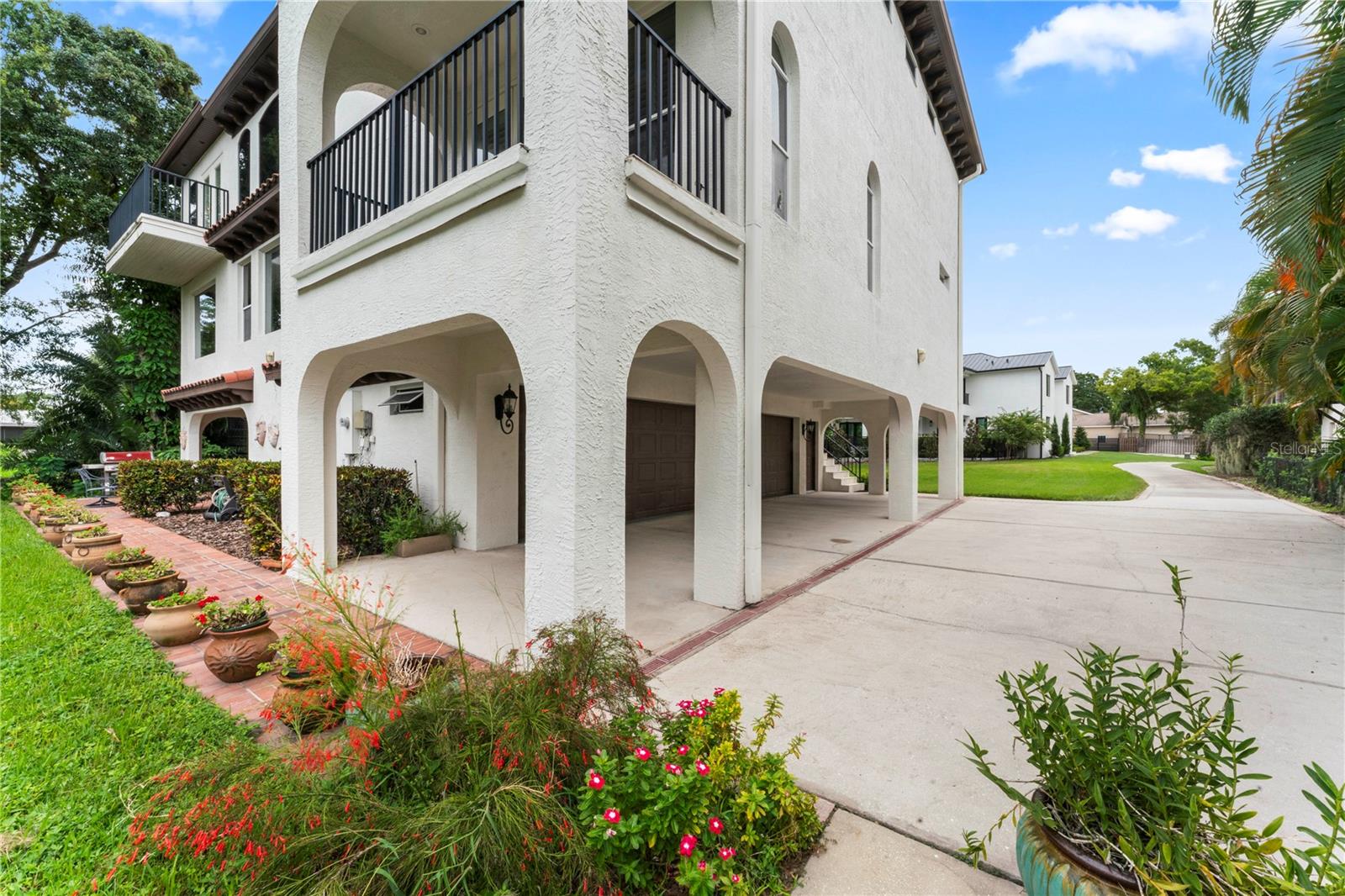 RIVERWOODS SUB - Residential