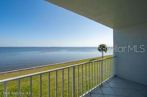 DELESPINE ON INDIAN RIVER - Residential