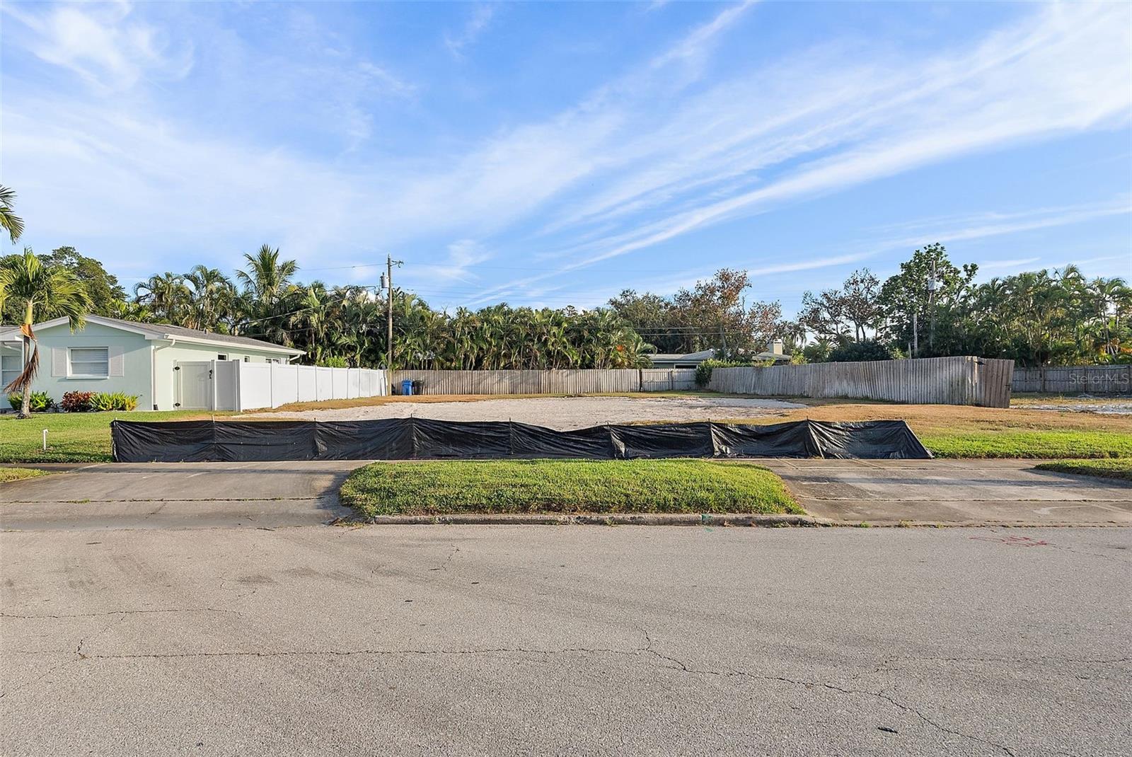 EDEN SHORES SEC 9 - Land