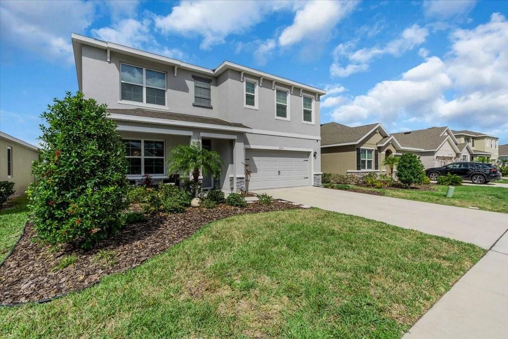 Photo of 17119 Harvest Moon Way, Bradenton, FL 34211 (MLS # A4668239)