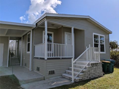 A home in PORT CHARLOTTE