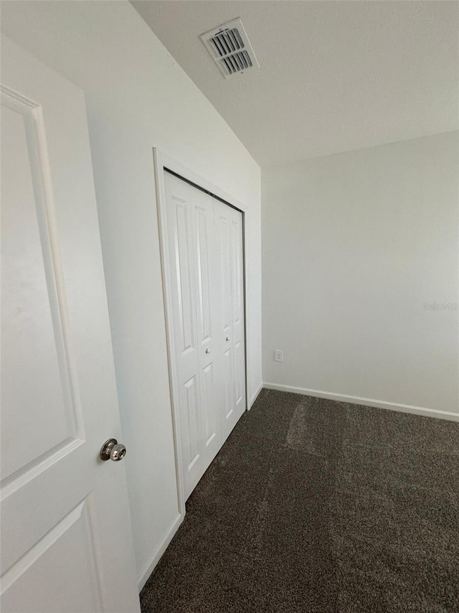 RANCHES/LK MCLEOD II - Residential Lease