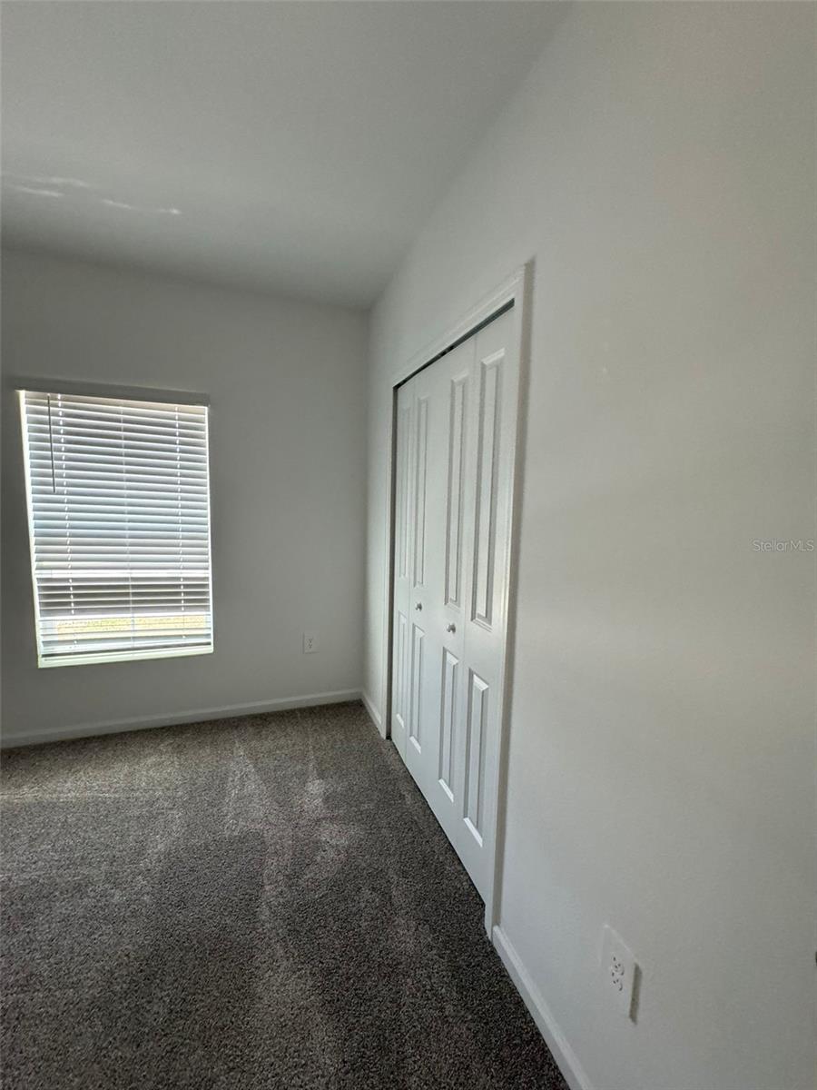 RANCHES/LK MCLEOD II - Residential Lease