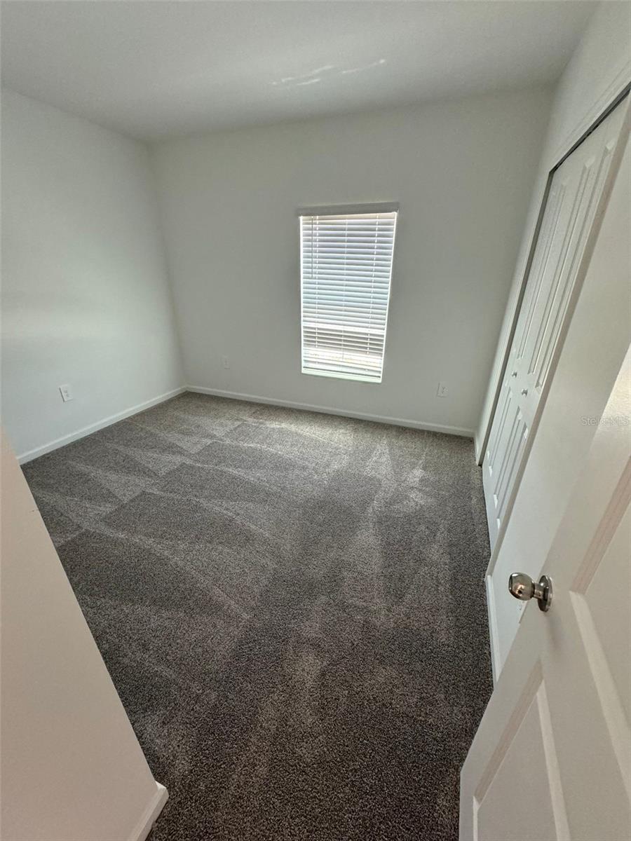 RANCHES/LK MCLEOD II - Residential Lease