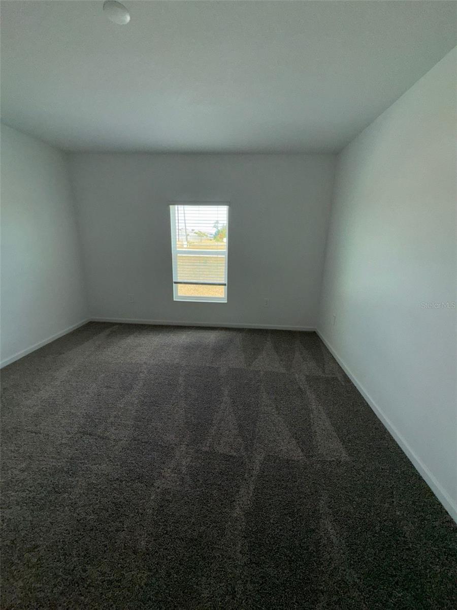 RANCHES/LK MCLEOD II - Residential Lease