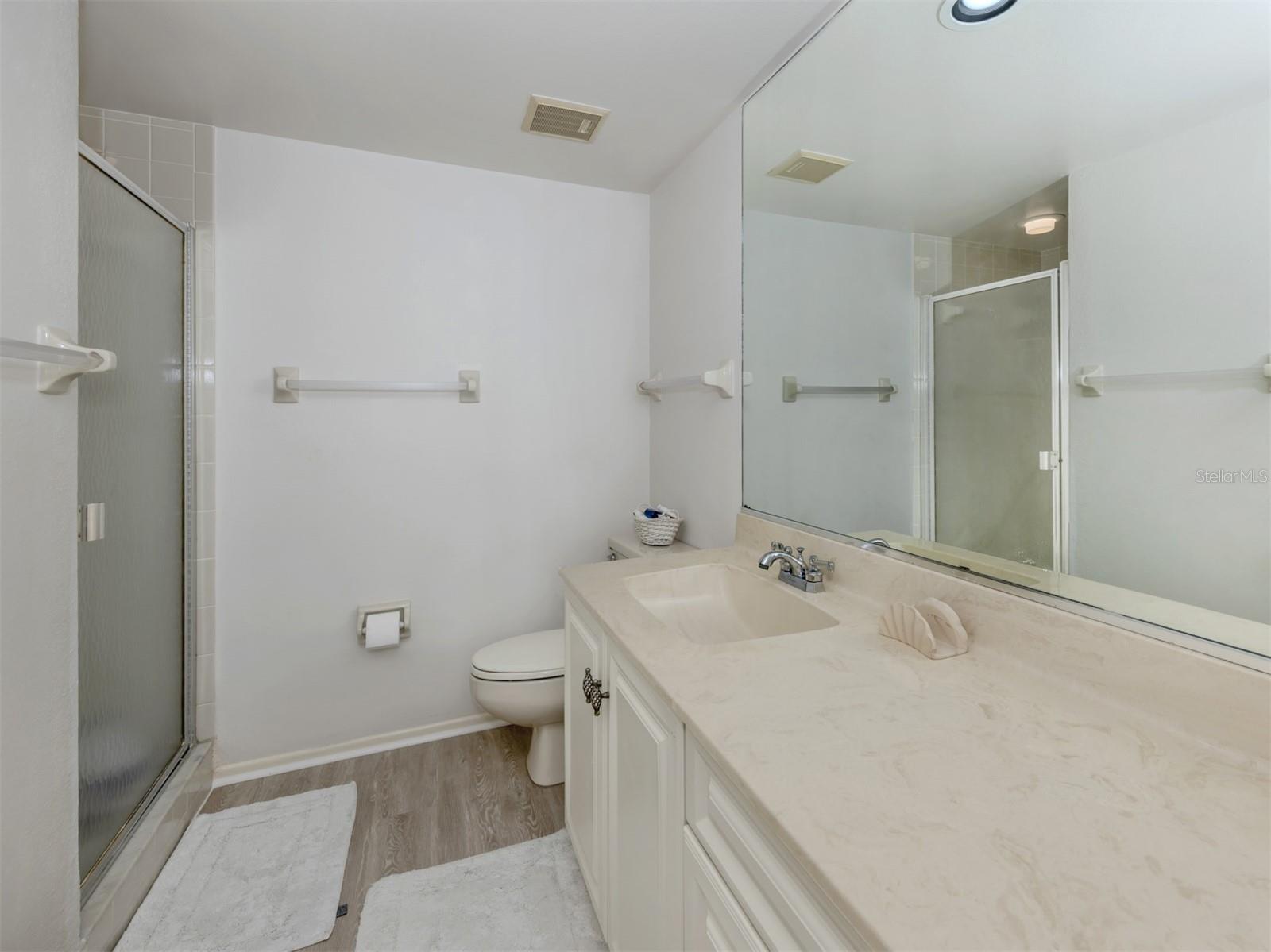 SUMMER GREEN SEC III - Residential