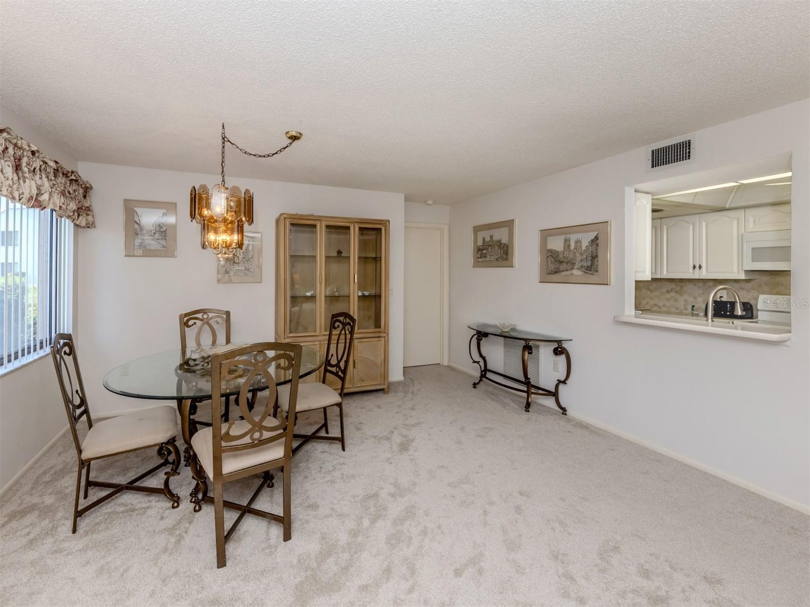 800 CAPRI ISLES BOULEVARD 124
