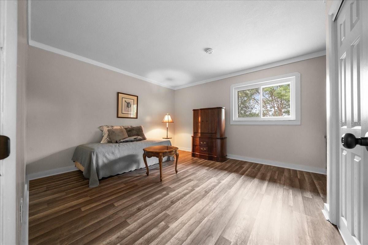 GREEN TURF ACRES - Residential