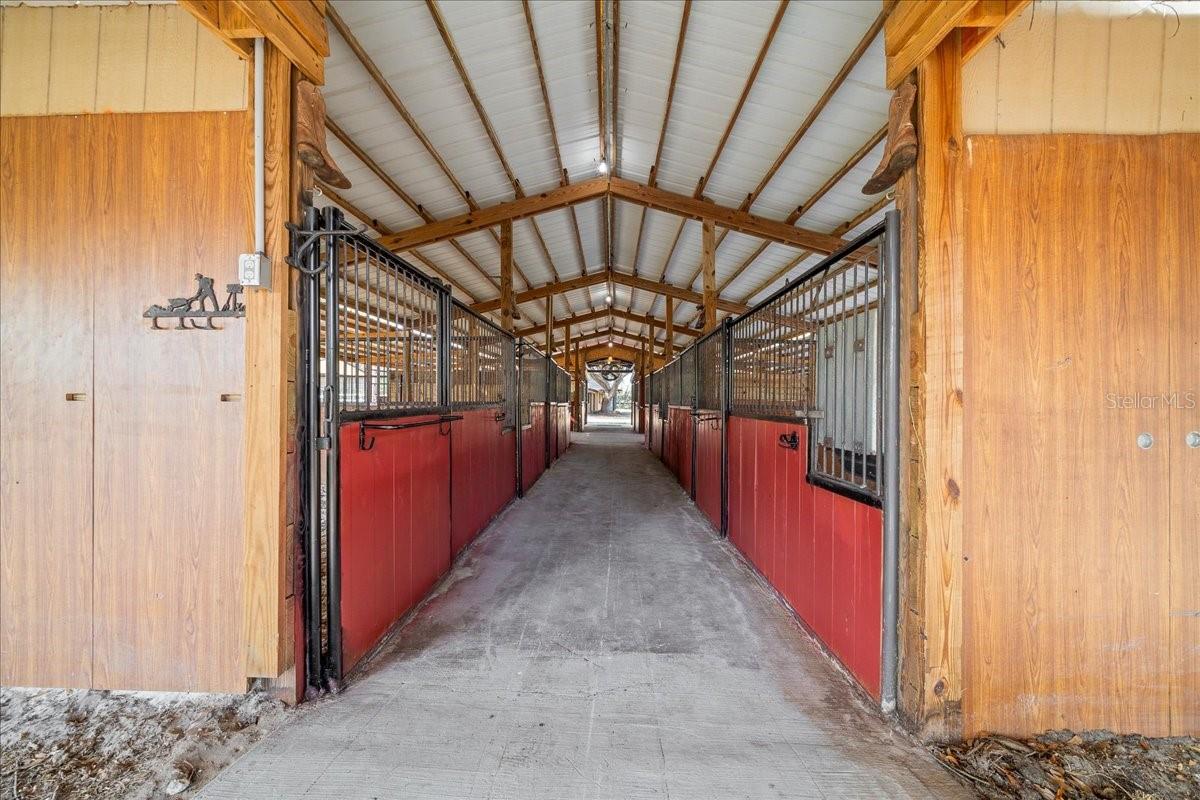 GREEN TURF ACRES - Residential