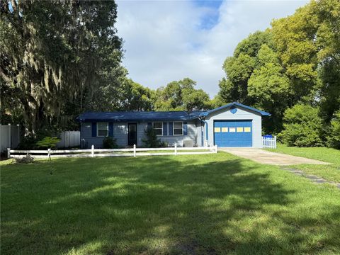 810 S THACKER AVENUE KISSIMMEE FL 34741
