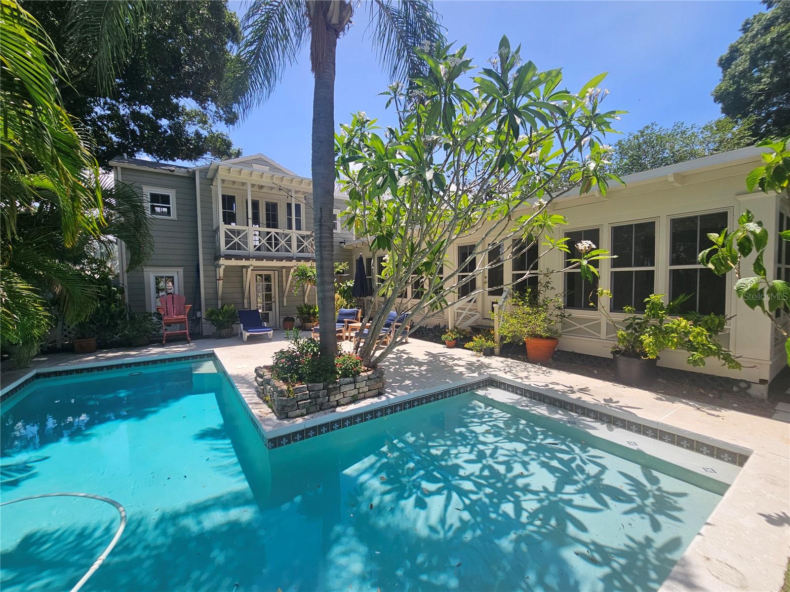4101 W OBISPO STREET
