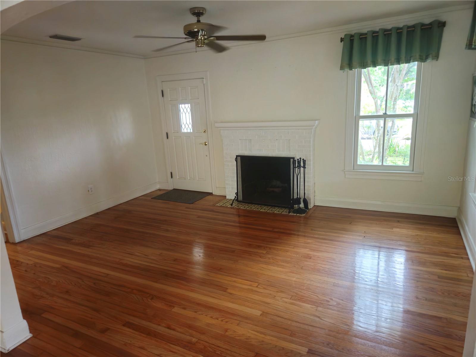 MARYLAND MANOR REV - Residential