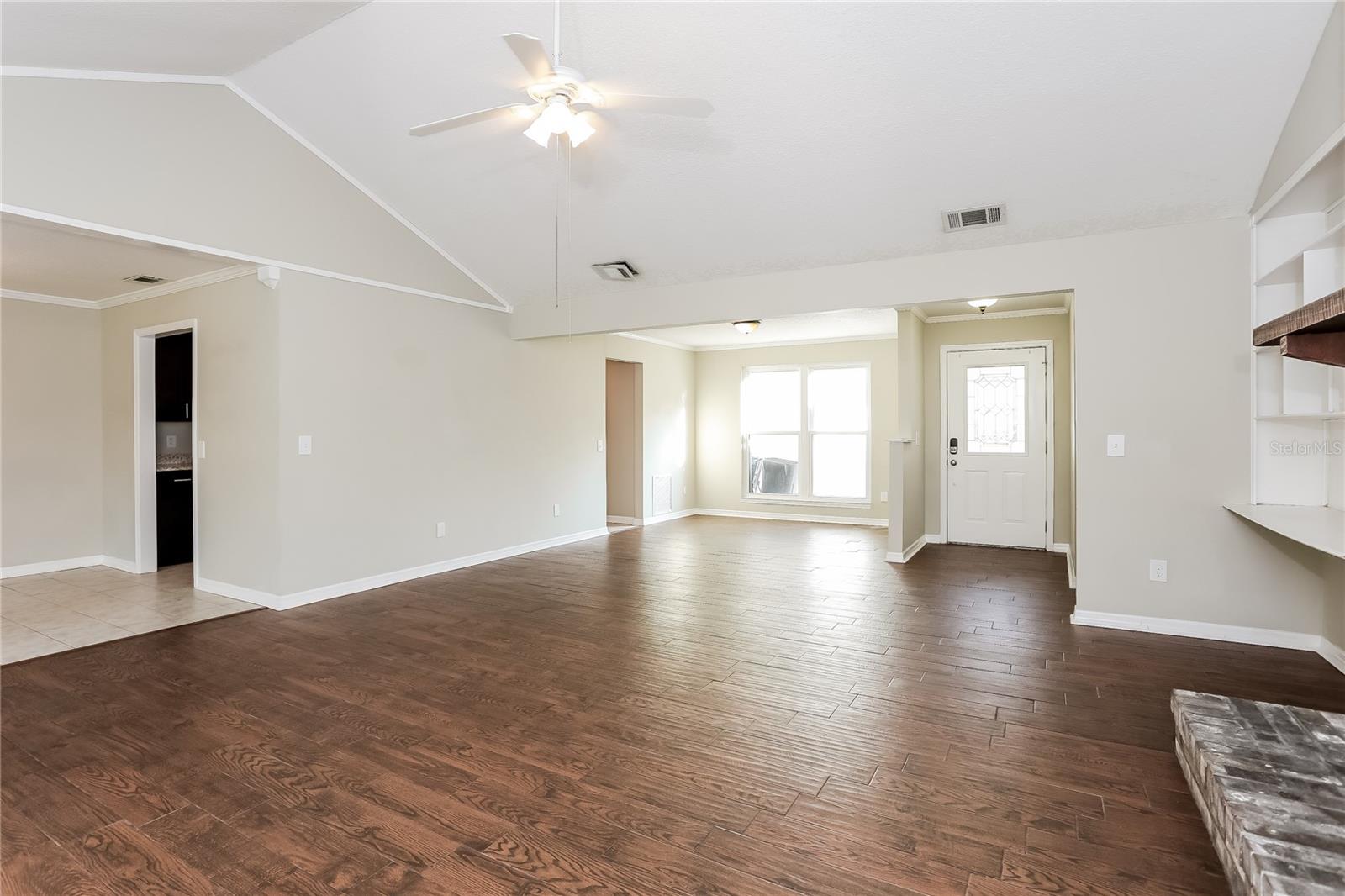 609 SAN ROBAR DRIVE