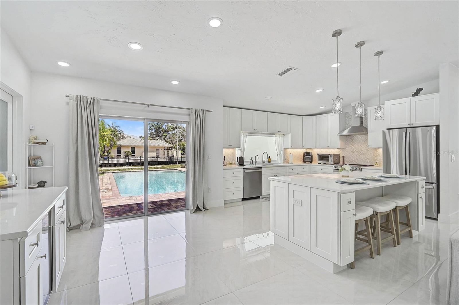 4831 PRIMROSE PATH