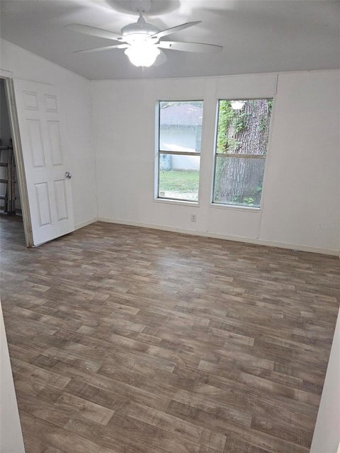 Tiny photo for 3050 Cr 418, Lake Panasoffkee, FL 33538 (MLS # O6437108)