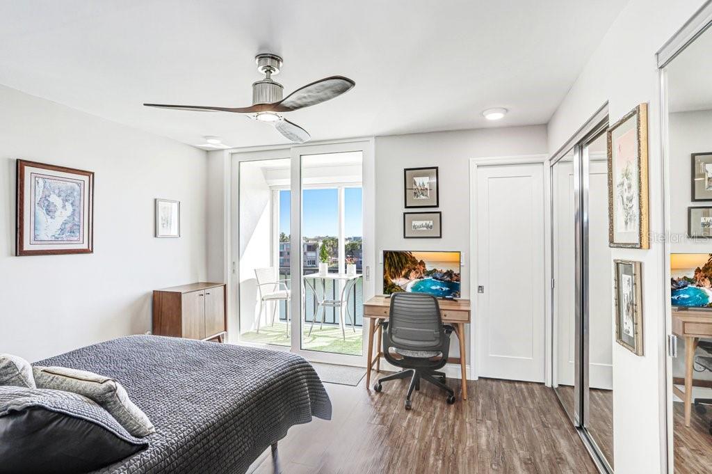 7625 SUN ISLAND DRIVE S 406