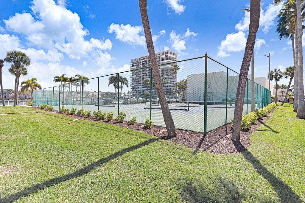 BAY ISLAND GROUP 7 - Residential