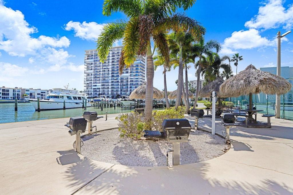 BAY ISLAND GROUP 7 - Residential