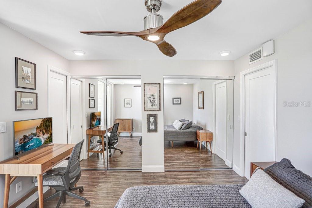 BAY ISLAND GROUP 7 - Residential