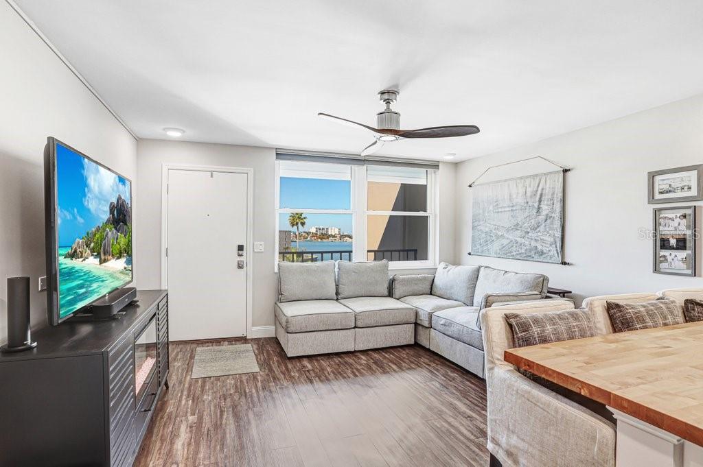 BAY ISLAND GROUP 7 - Residential