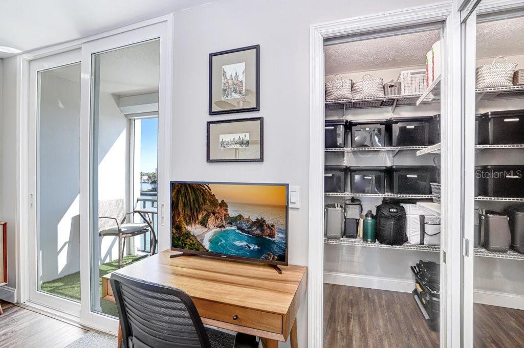 BAY ISLAND GROUP 7 - Residential