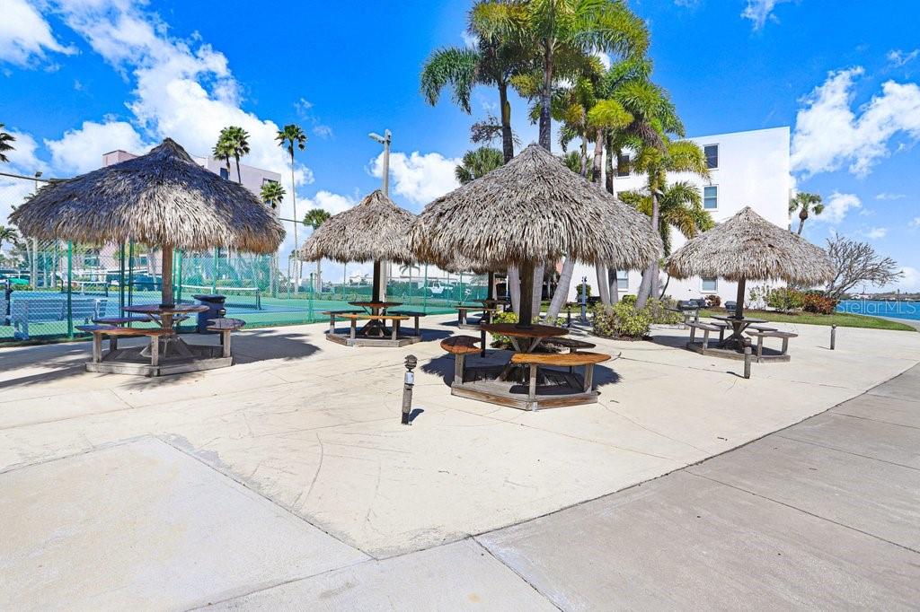 BAY ISLAND GROUP 7 - Residential