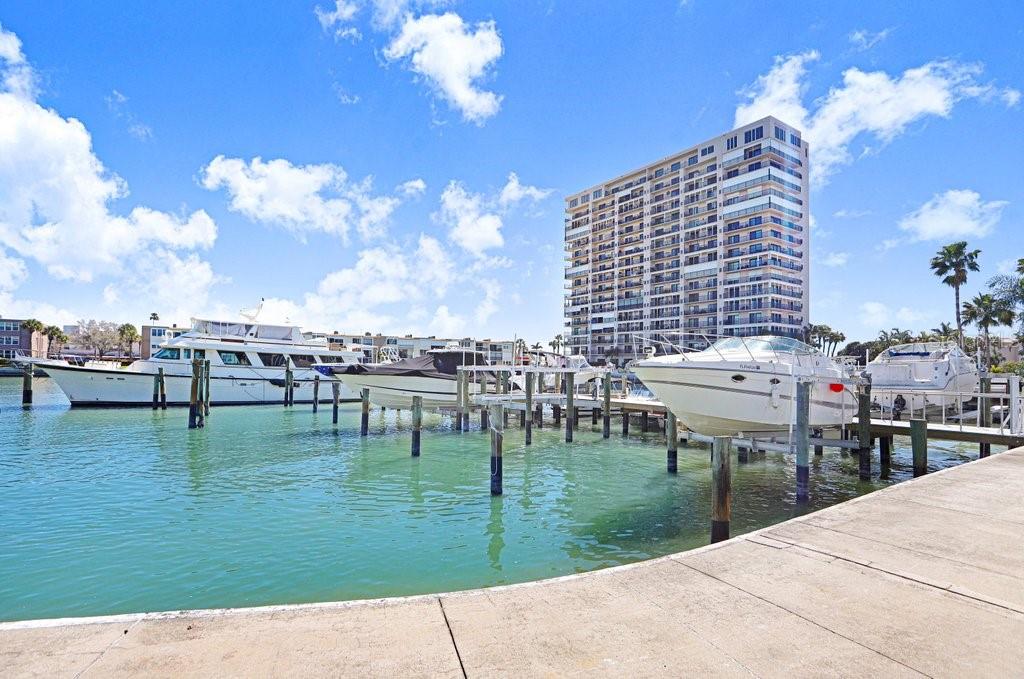 BAY ISLAND GROUP 7 - Residential