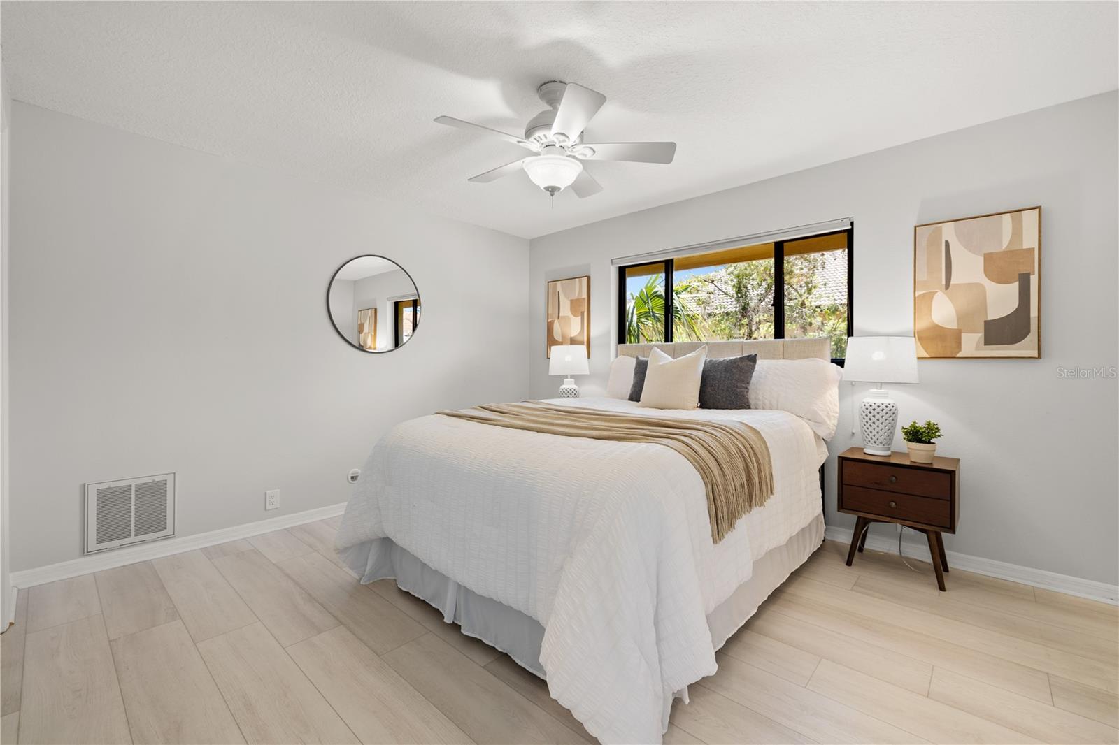 HUNTINGTON SUB - Residential