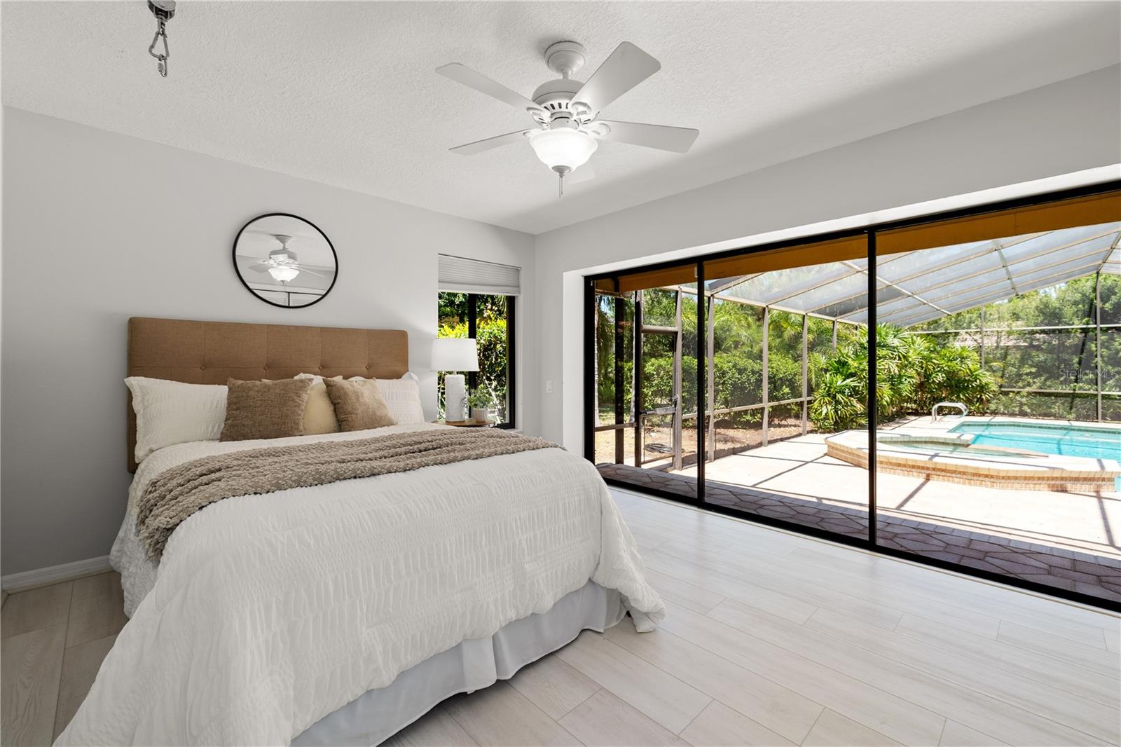 HUNTINGTON SUB - Residential