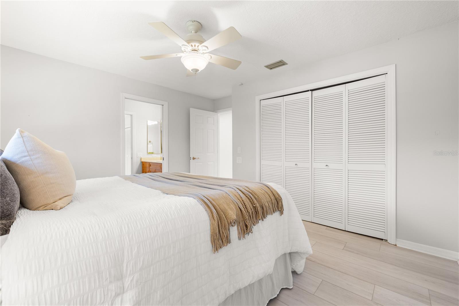 HUNTINGTON SUB - Residential