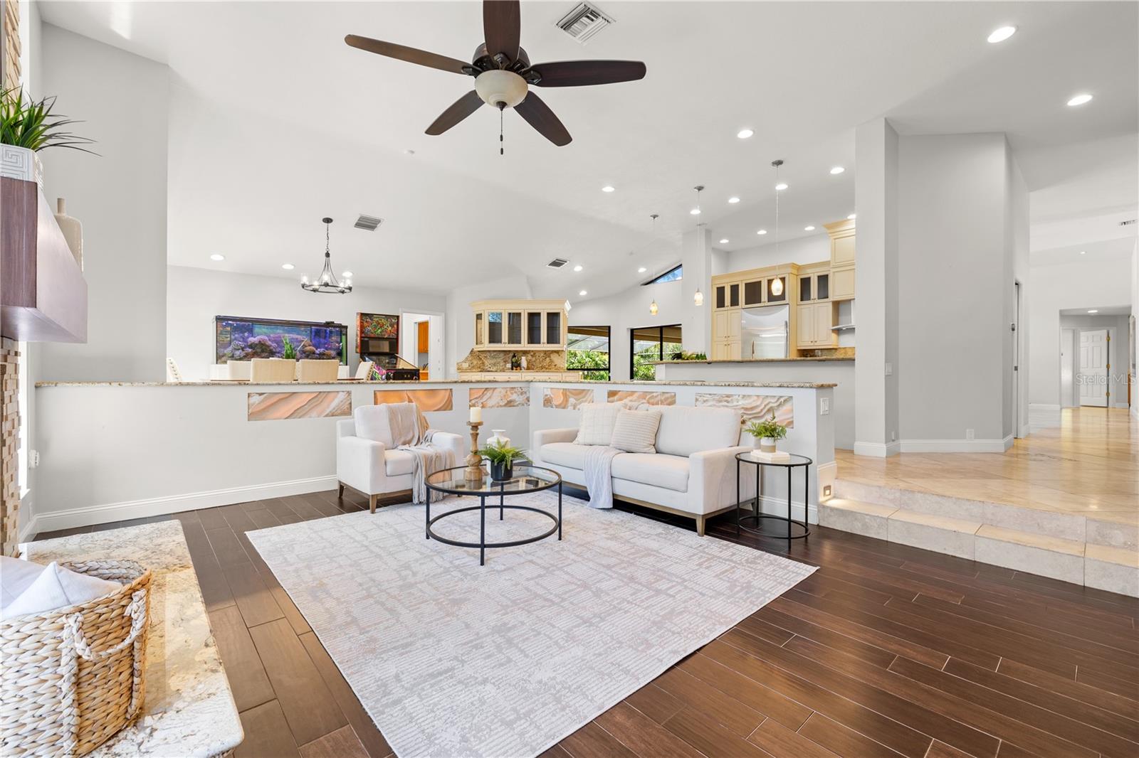 HUNTINGTON SUB - Residential