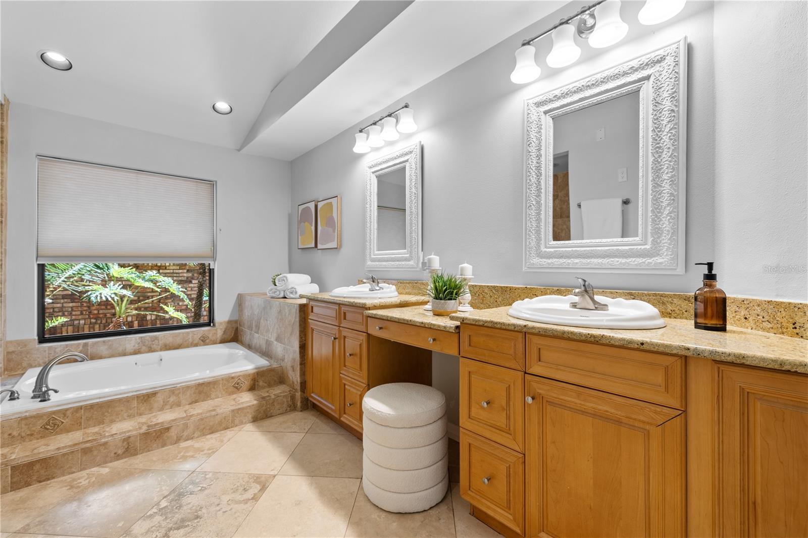 HUNTINGTON SUB - Residential