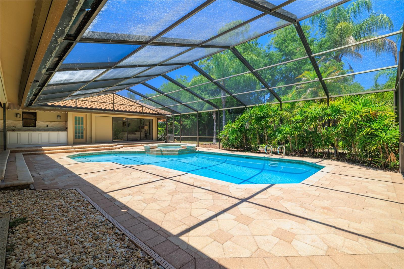 HUNTINGTON SUB - Residential