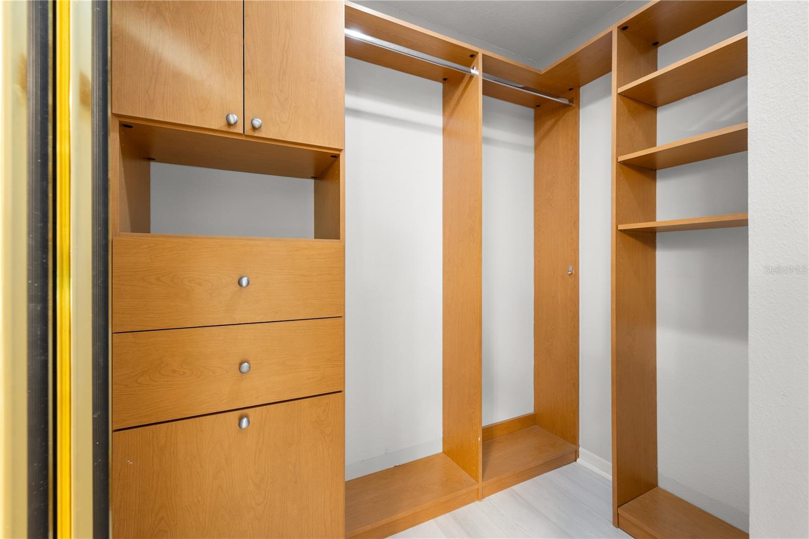 HUNTINGTON SUB - Residential