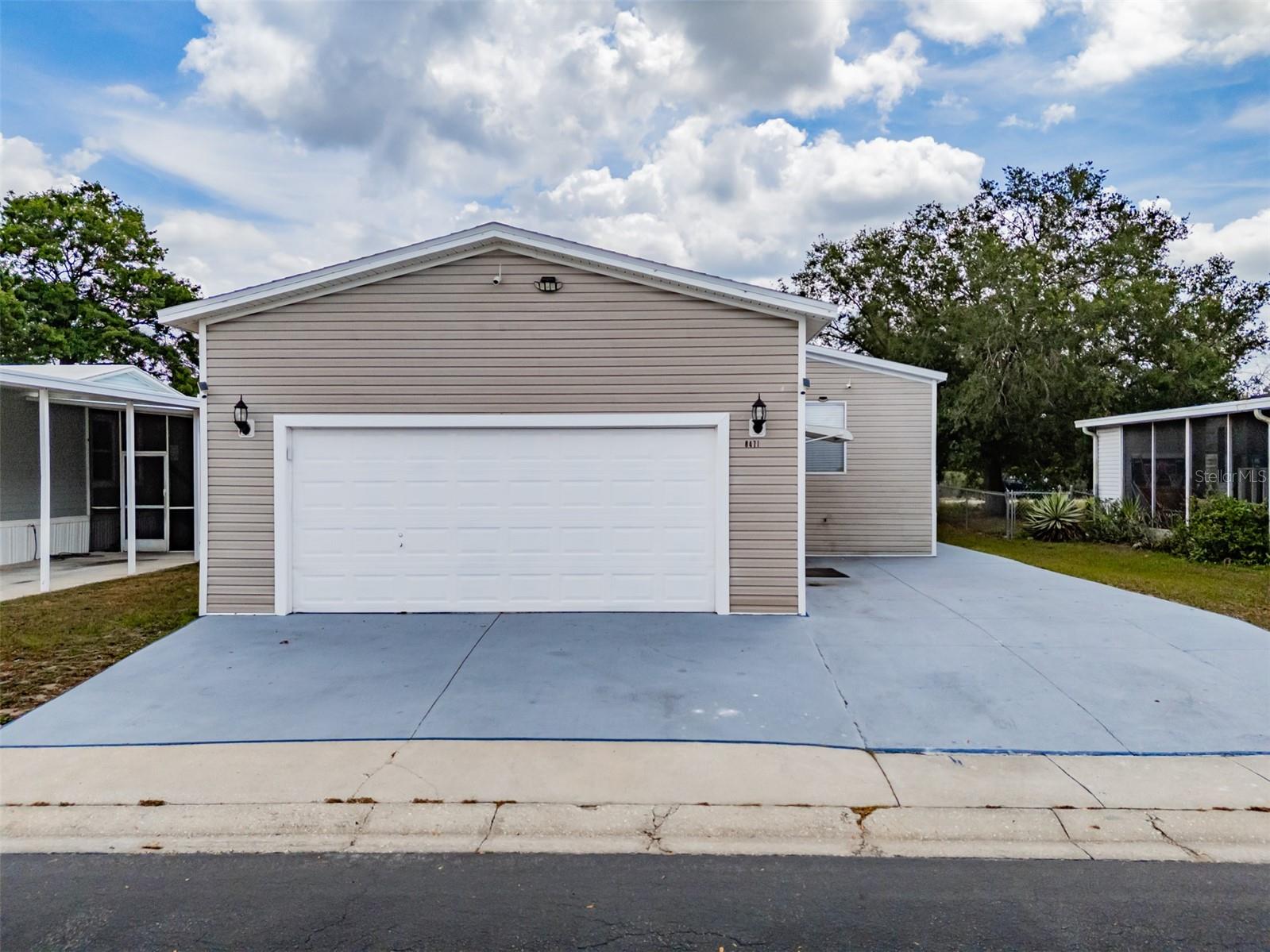 LAKE FANTASIA PLATTED SUBDIVISION - Residential