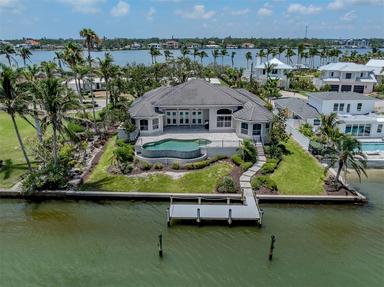 333 SUNRISE DRIVE