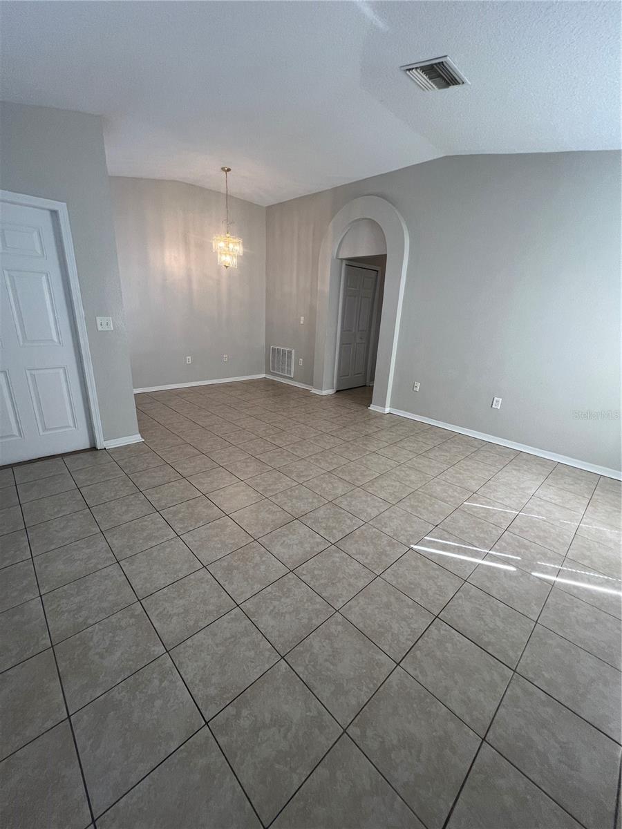 CRESTVIEW HILLS - Residential Lease